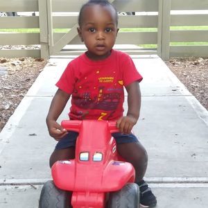 Meet your Posher, Beatrice